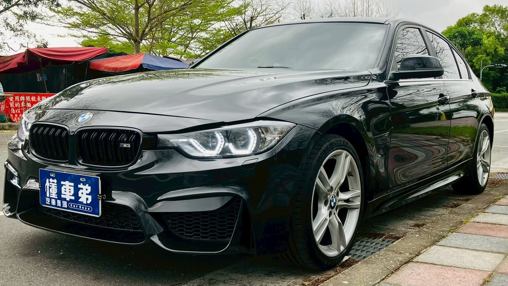 2012 BMW F30 328i 車頭實拍 2012 BMW F30 328i 車頭實拍