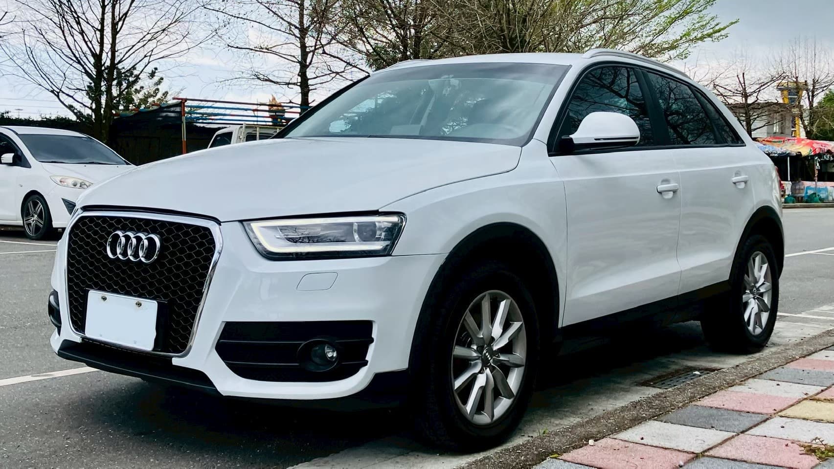 2014 AUDI Q3 2.0tfsi 車頭實拍 2014 AUDI Q3 2.0tfsi 車頭實拍