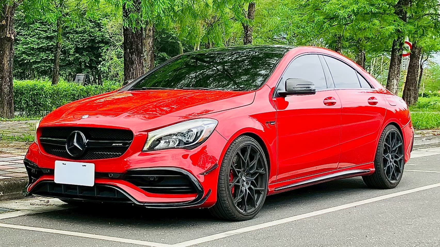 2016 M-BENZ CLA45 AMG 車頭實拍 2016 M-BENZ CLA45 AMG 車頭實拍