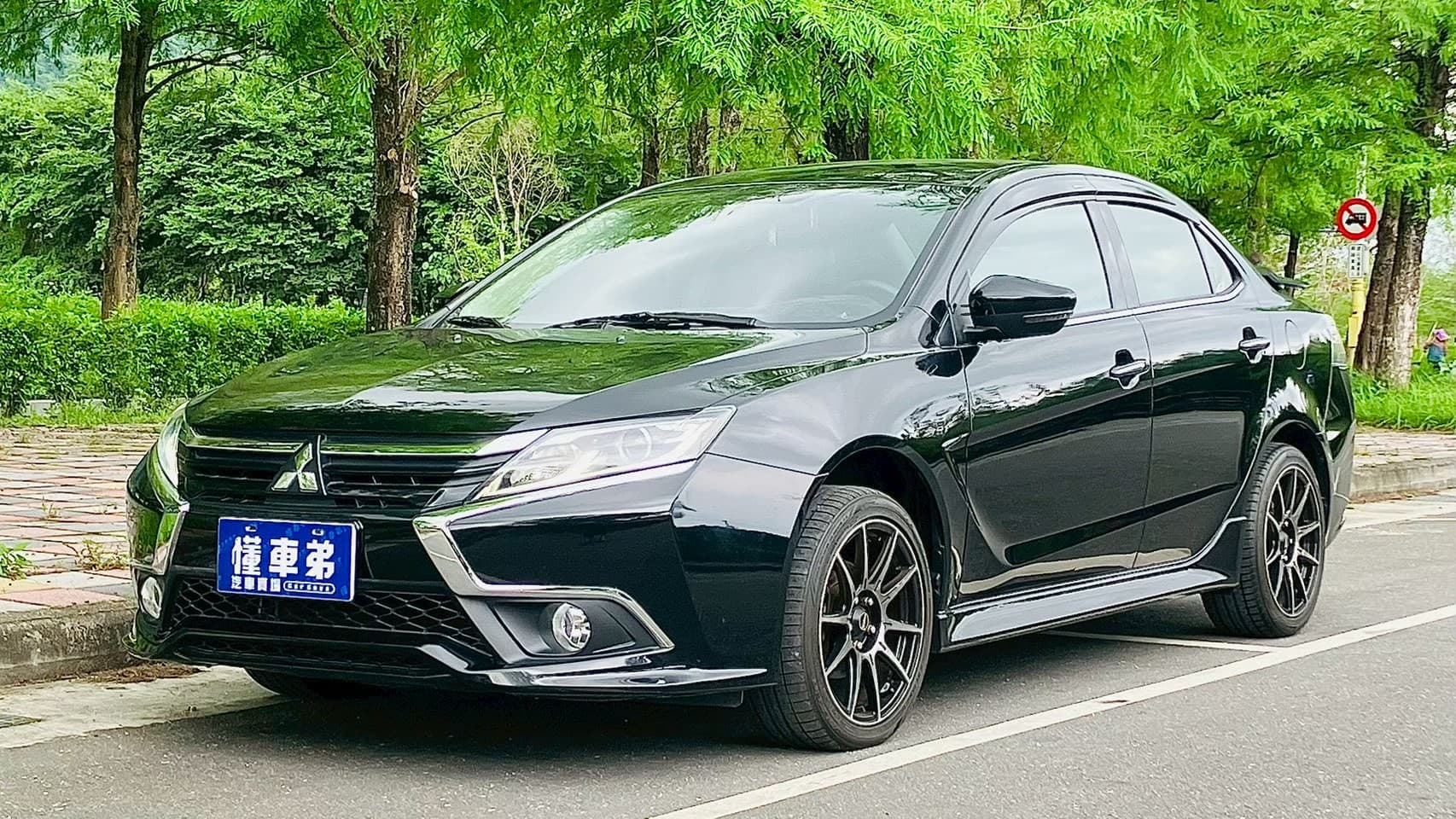 2020 Mitsubishi GRAND LANCER魅力版 車頭實拍 2020 Mitsubishi GRAND LANCER魅力版 車頭實拍