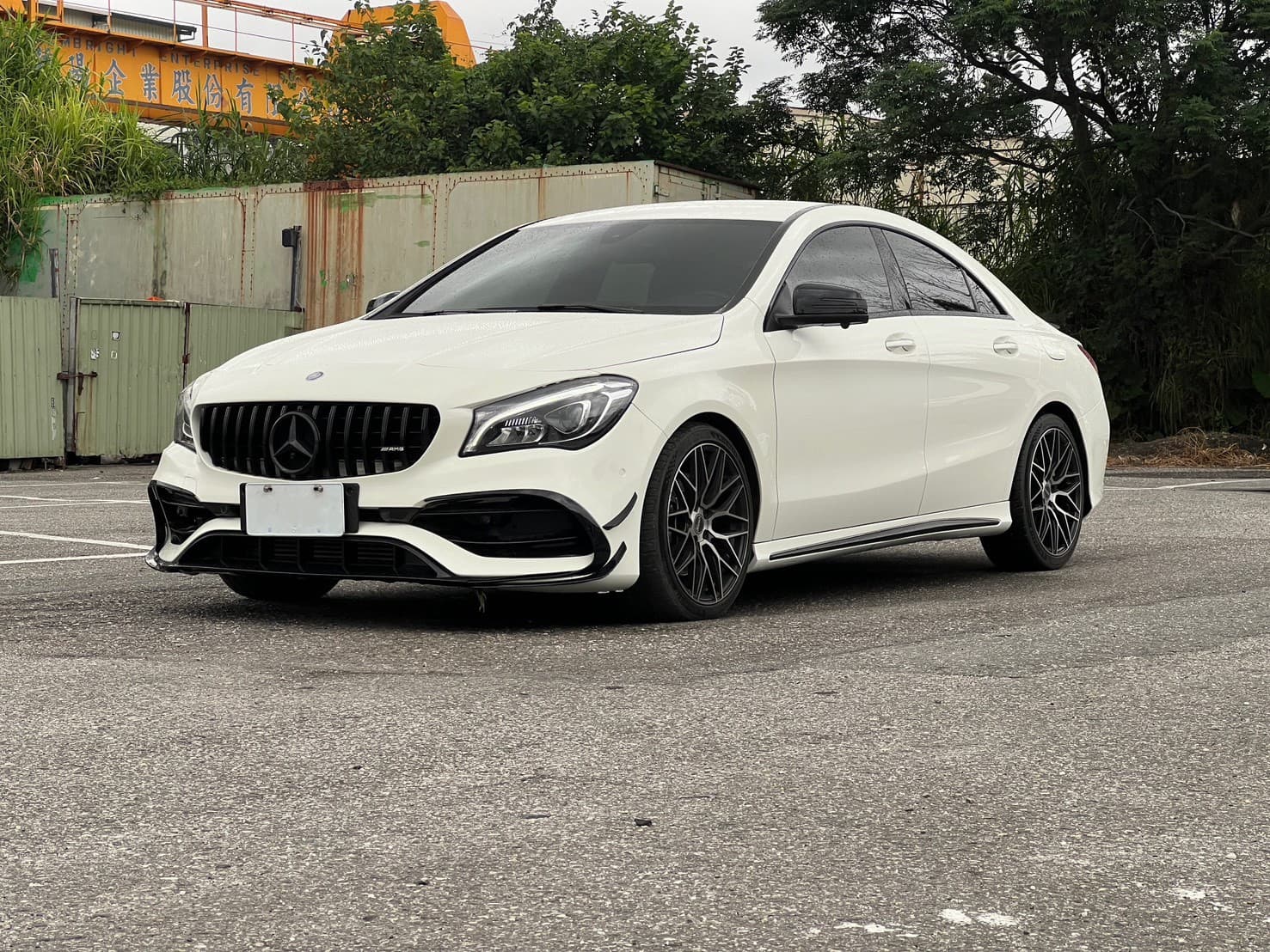2015 M-BENZ CLA250 AMG 車頭實拍 2015 M-BENZ CLA250 AMG 車頭實拍