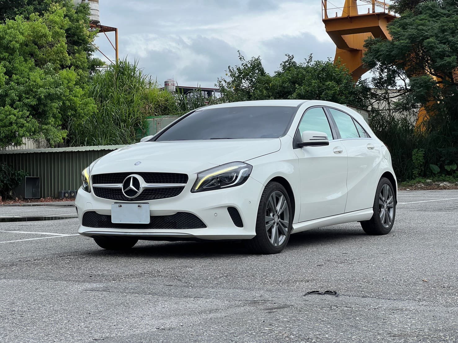 2015 M-BENZ A180 車頭實拍 2015 M-BENZ A180 車頭實拍