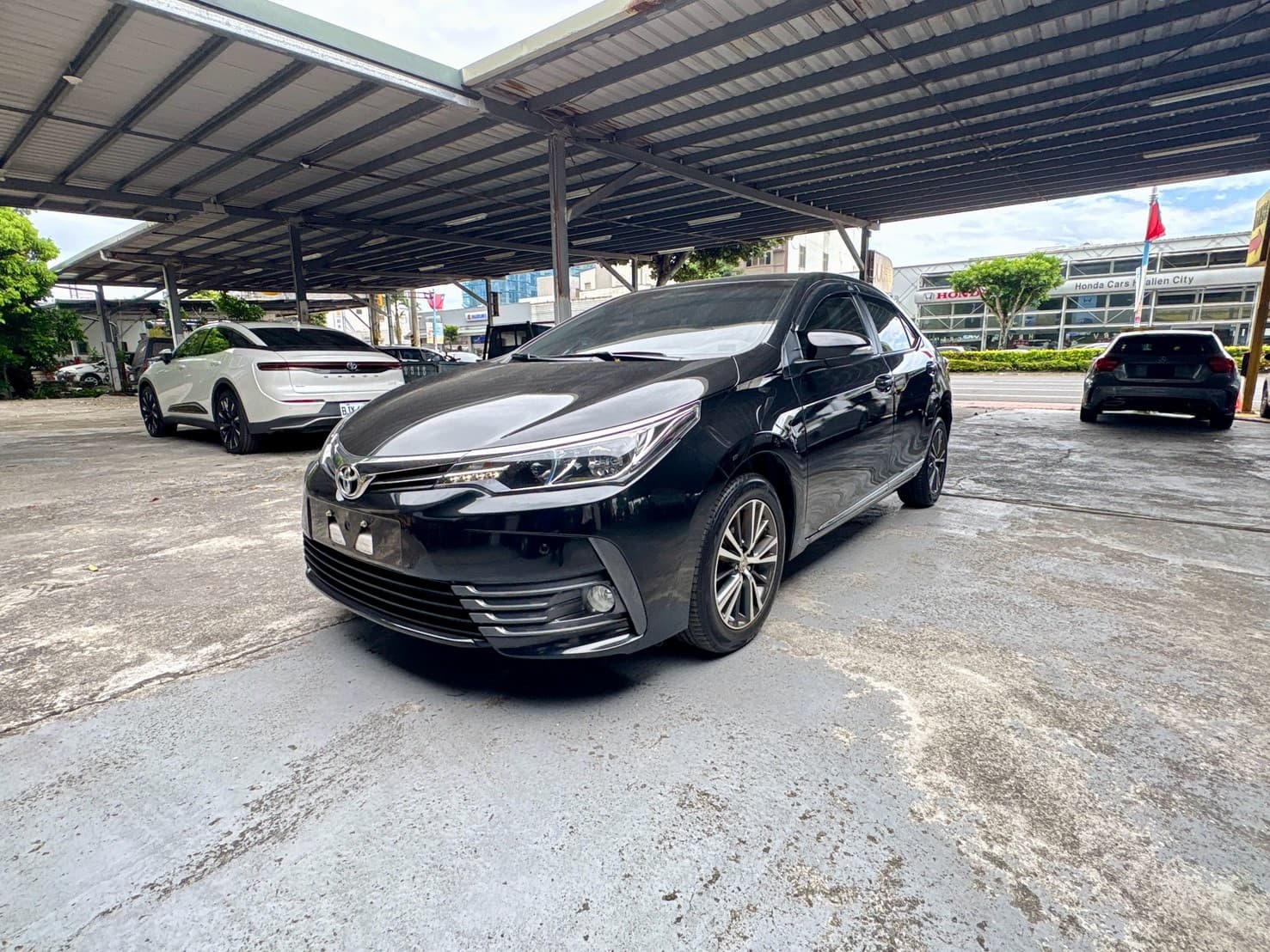2017 TOYOTA 11代ALTIS 車頭實拍 2017 TOYOTA 11代ALTIS 車頭實拍