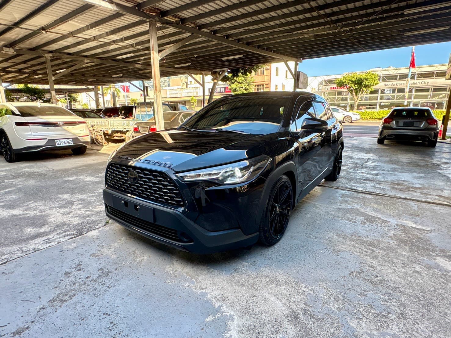 2021 TOYOTA Corolla cross 汽油豪華 車頭實拍 2021 TOYOTA Corolla cross 汽油豪華 車頭實拍